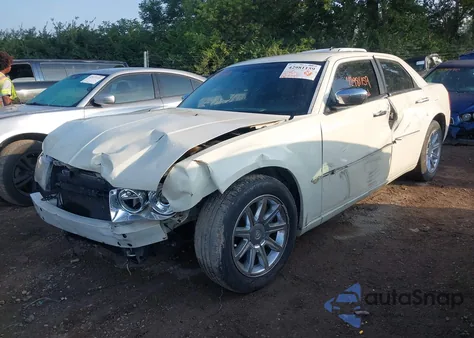 2006 Chrysler 300C from USA, damaged, VIN 2C3LA63H66H258031